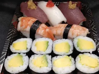 Sushi set 3 (13ks)